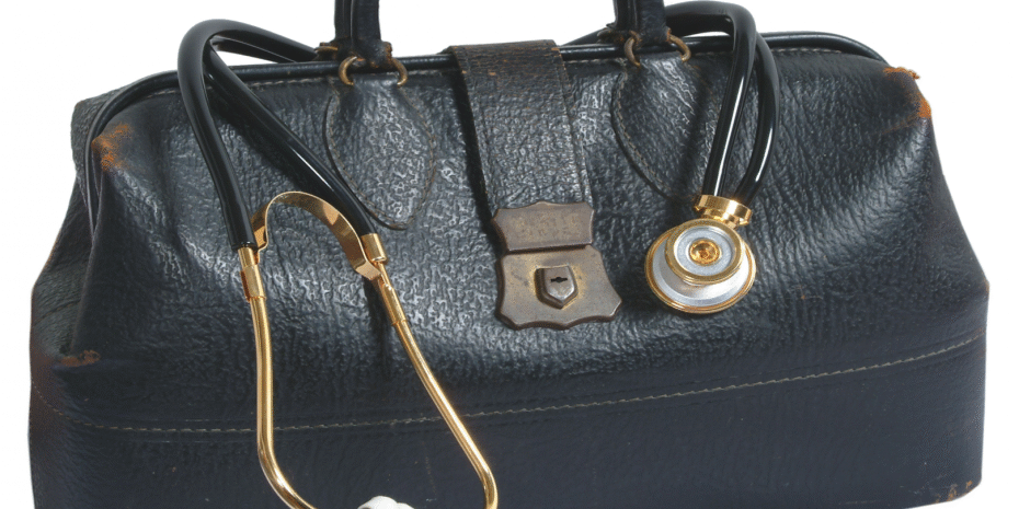 House call bag sized 930x620