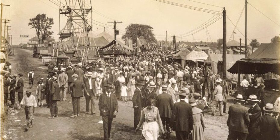 Crowds at the 1919 delaware state fair final 2 1 930x620